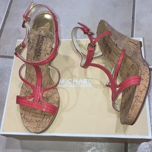 Michael Michael Kors Cicely Wedge size 8.5M